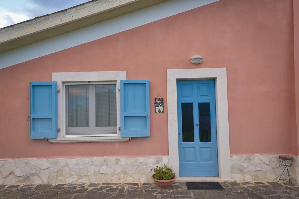 La Masseria Di Villa Giulia Tocco da Casauria Exterior photo